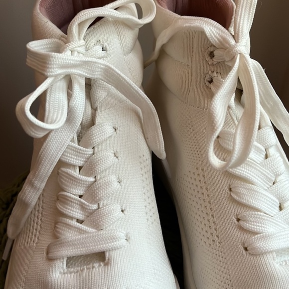 VIVAIA -Round-Toe High-Top Sneakers (Sz EU 41) - Picture 5 of 9